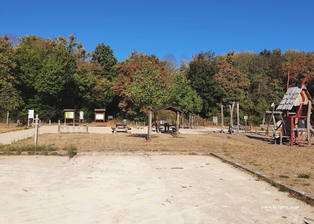 (68490) Ottmarsheim - Unnamed Road — foto 2