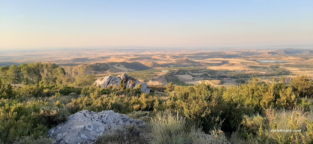 (22809) Loarre - Unnamed Road — foto