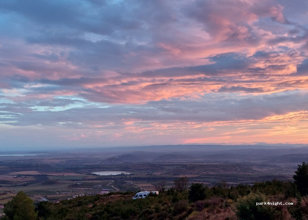 (22809) Loarre - Unnamed Road — foto 4