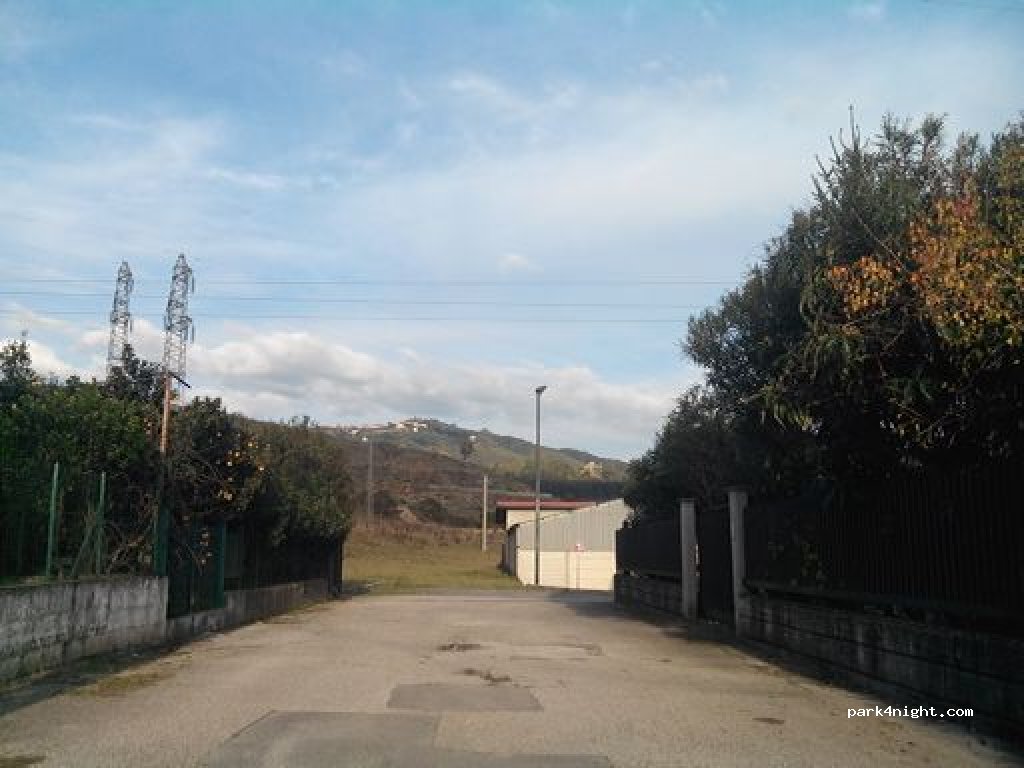 (84070) Palazza - 6 Via Fiumicello — foto
