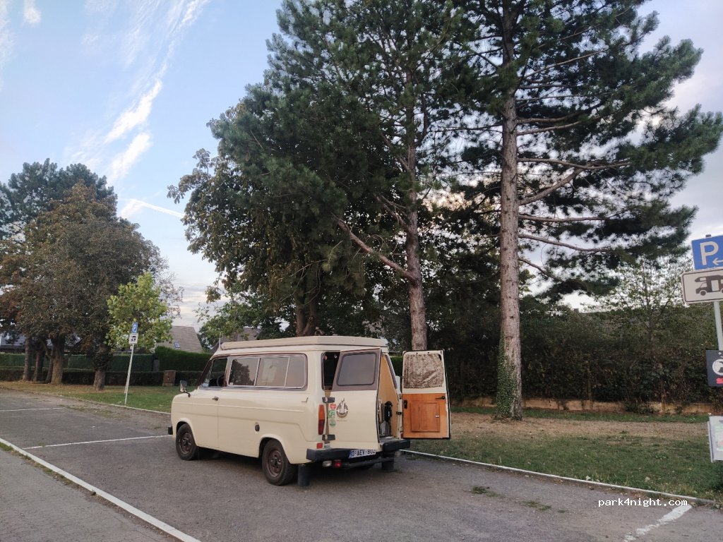 (50189) Elsdorf - 100 Gladbacher Straße — foto 2