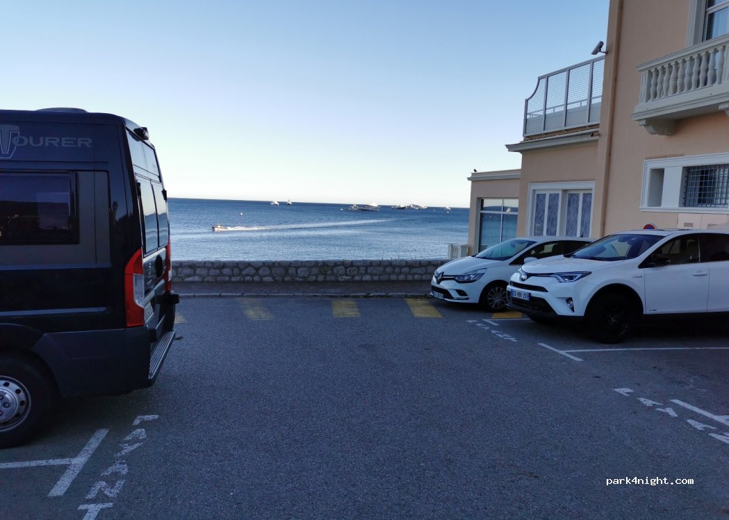 (06310) Beaulieu-sur-Mer - 3 Boulevard du Maréchal Leclerc — foto 2