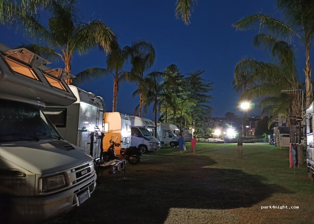 Area Sosta CAMPER Villa Pisani — foto 4
