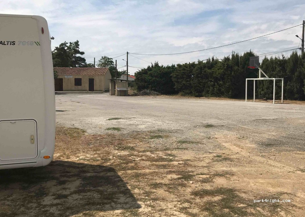 (11200) Roubia - 8 Avenue des Loisirs — foto 2