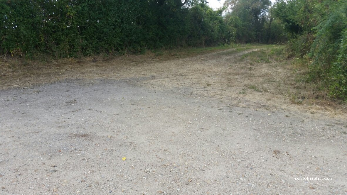 (58300) Avril-sur-Loire - Unnamed Road — foto
