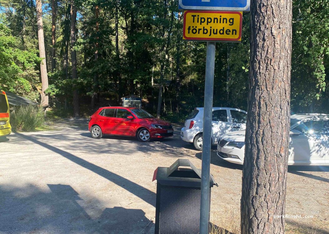 (132 36) Saltsjö-boo - Velamsundsvägen — foto