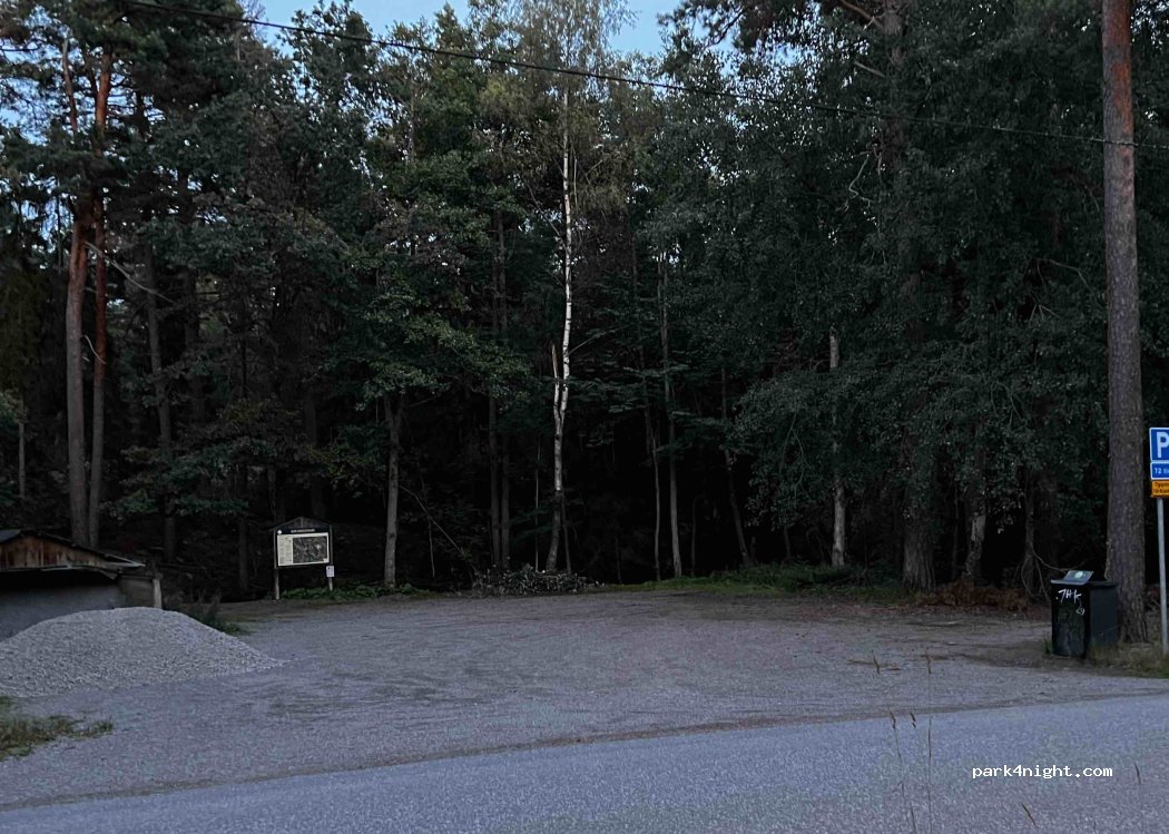 (132 36) Saltsjö-boo - Velamsundsvägen — foto 2