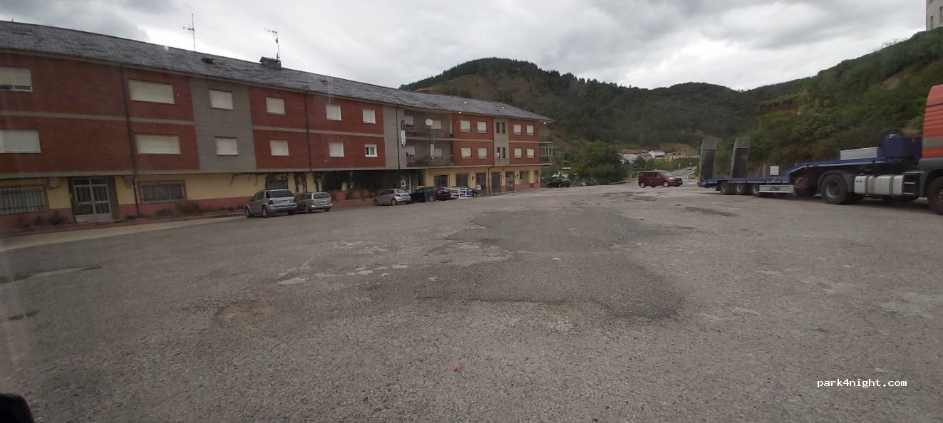 (24500) Villafranca del Bierzo - 1 Calle Vivero — foto