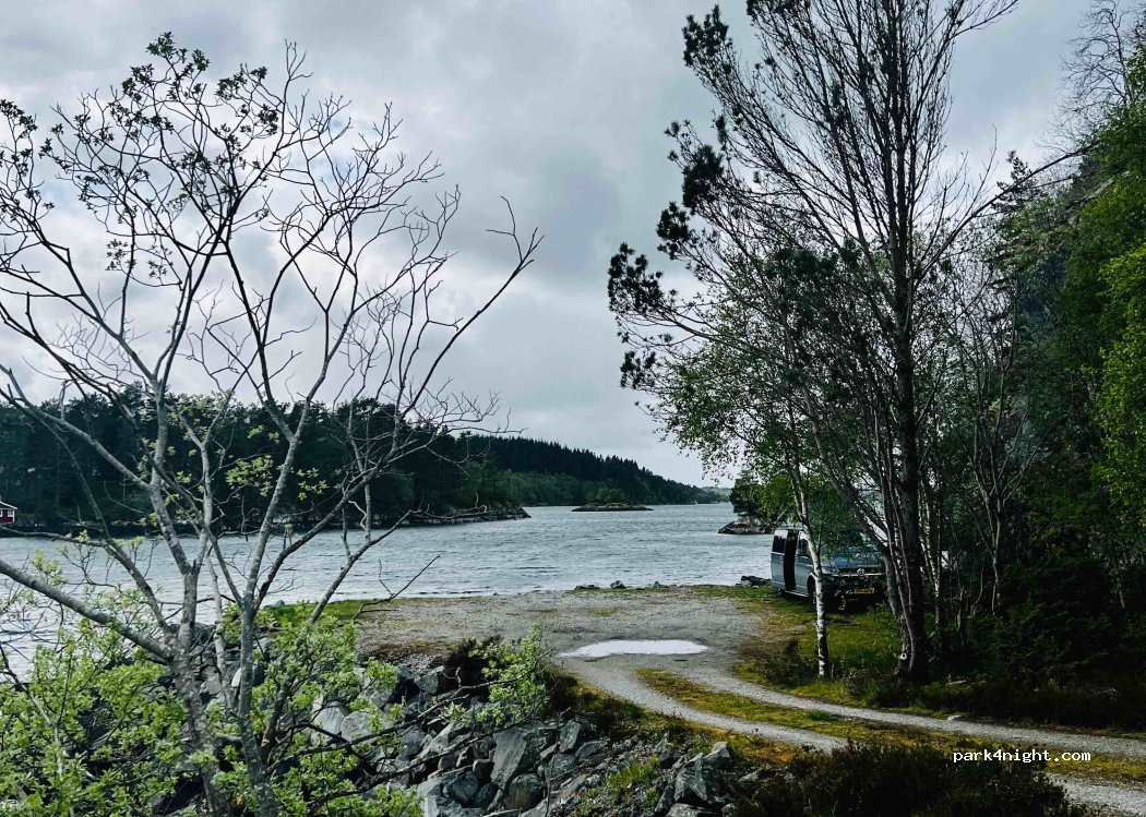 (5912) Lygra - 5 Sekundær Fylkesveg 404 — foto