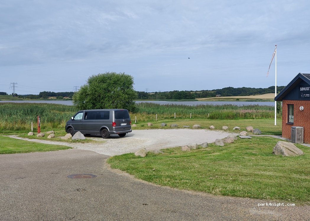 (8830) Tjele - 32 Kirkegade — foto