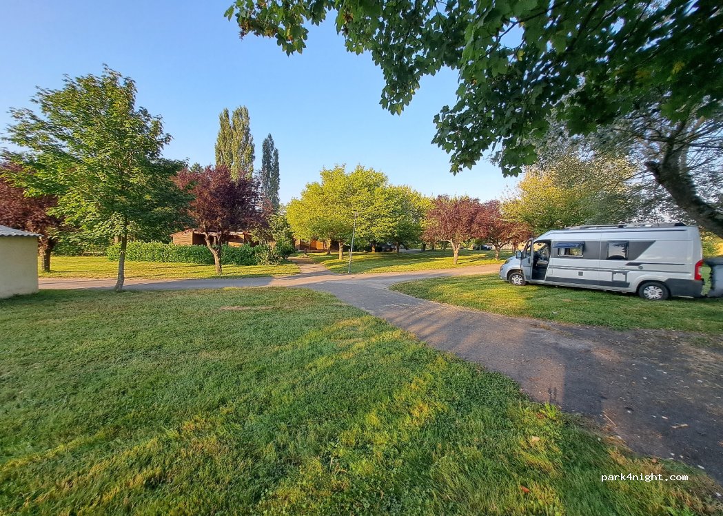 (11230) Sainte-Colombe-sur-l'Hers - 83 Grand Rue — foto 2