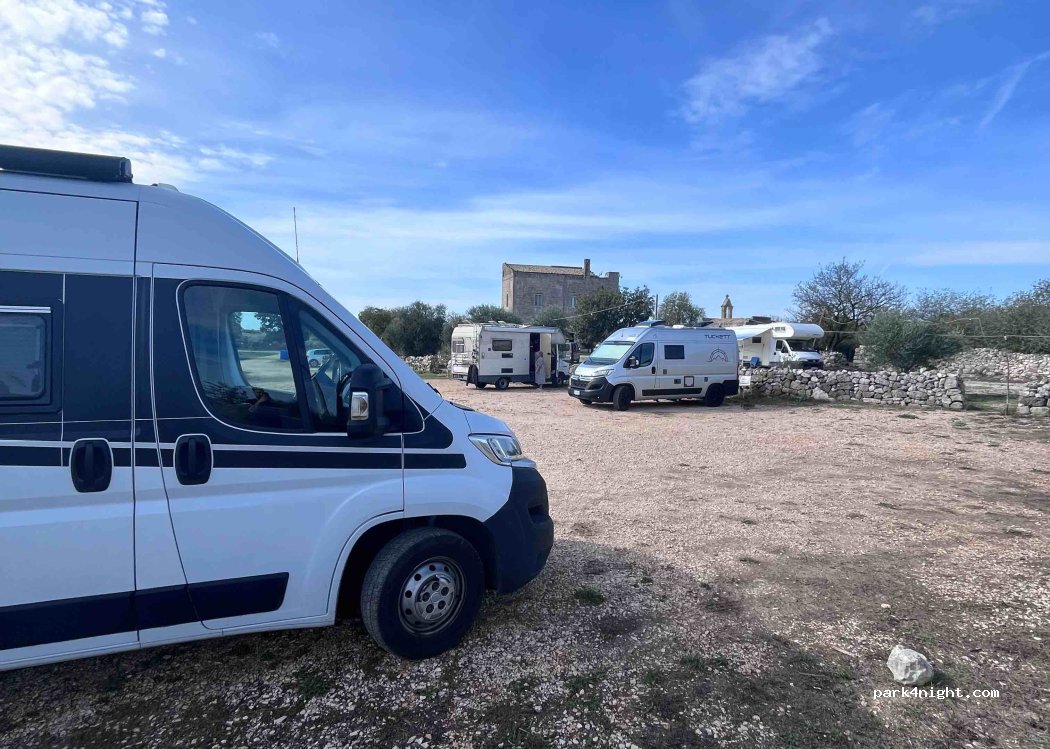 Area Camper Masseria Radogna — foto 5