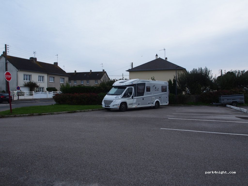 (50550) Saint-Vaast-la-Hougue - 23 Rue Flandres Dunkerque — foto 2