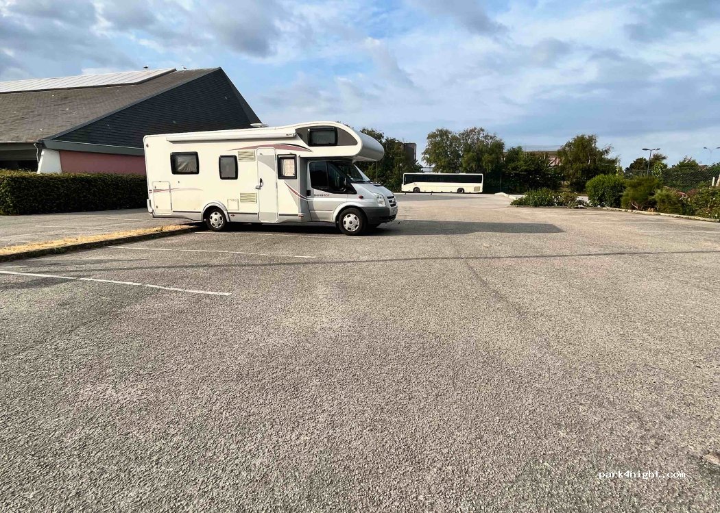 (50550) Saint-Vaast-la-Hougue - 23 Rue Flandres Dunkerque — foto 3