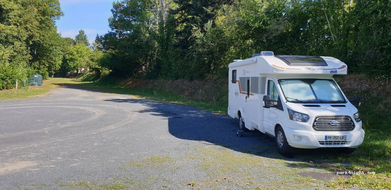 (63590) Cunlhat - 1 Rue Bellevue — foto