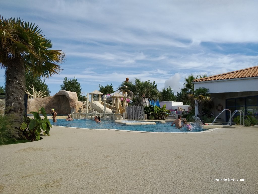 Camping Les Ecureuils — foto