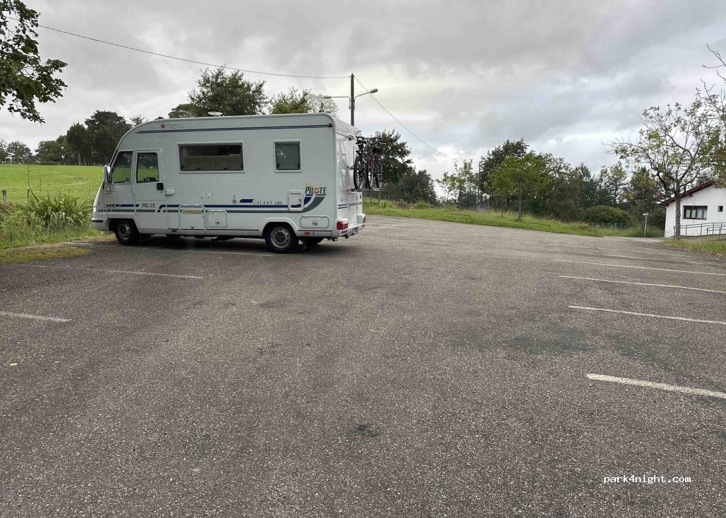 (64240) Urt - La Côte — foto 2