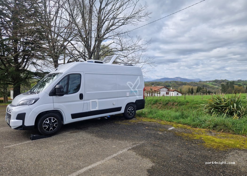 (64240) Urt - La Côte — foto 3