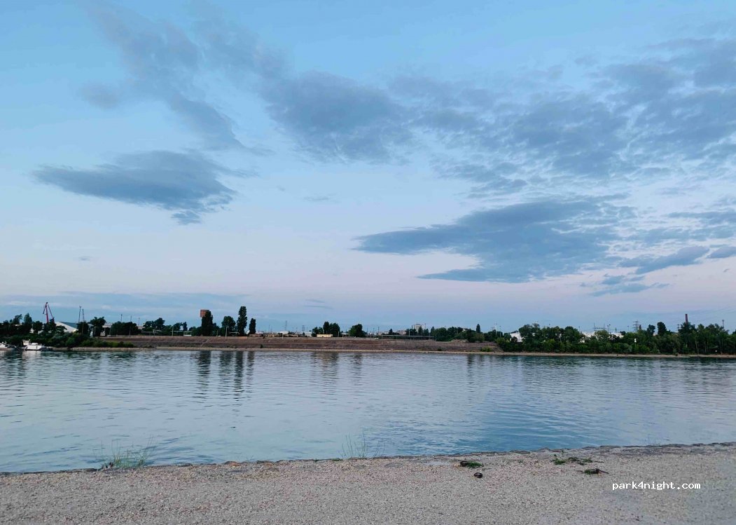 (1117) Budapest - Árasztó út — foto 2