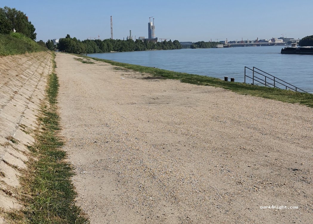 (1117) Budapest - Árasztó út — foto 3