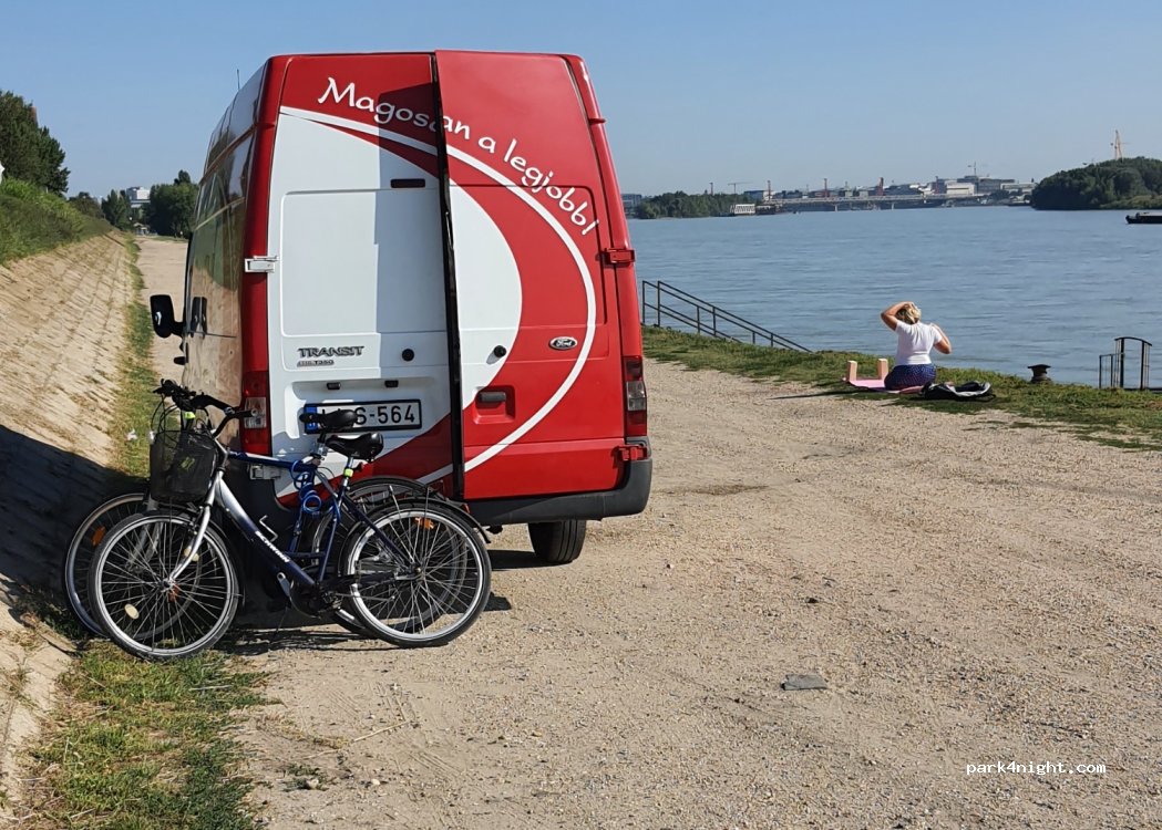 (1117) Budapest - Árasztó út — foto 4