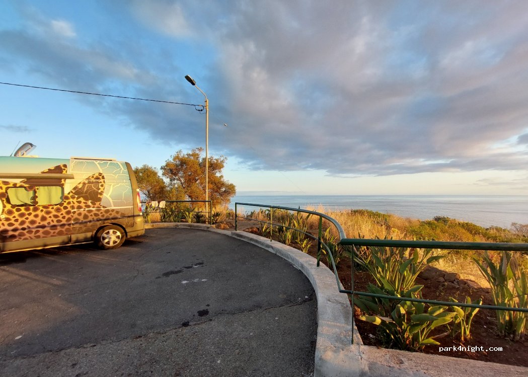 (9350) Ribeira Brava - 36 Caminho da Pedra — foto 4