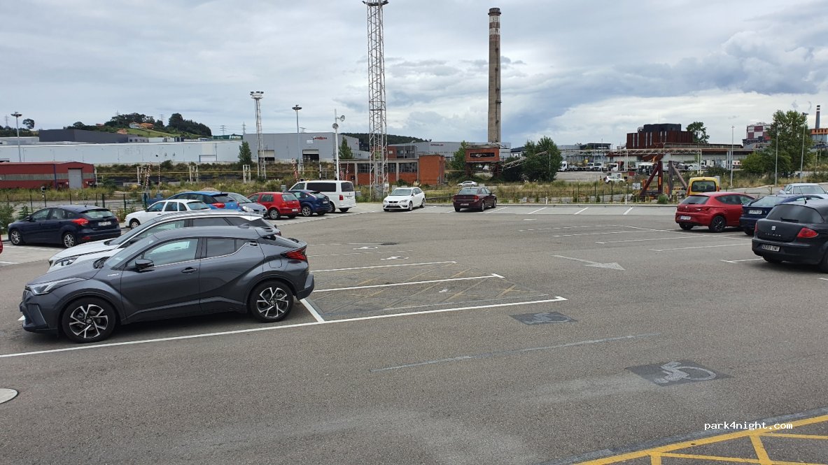 (33490) Avilés - 7 Avenida Conde de Guadalhorce — foto