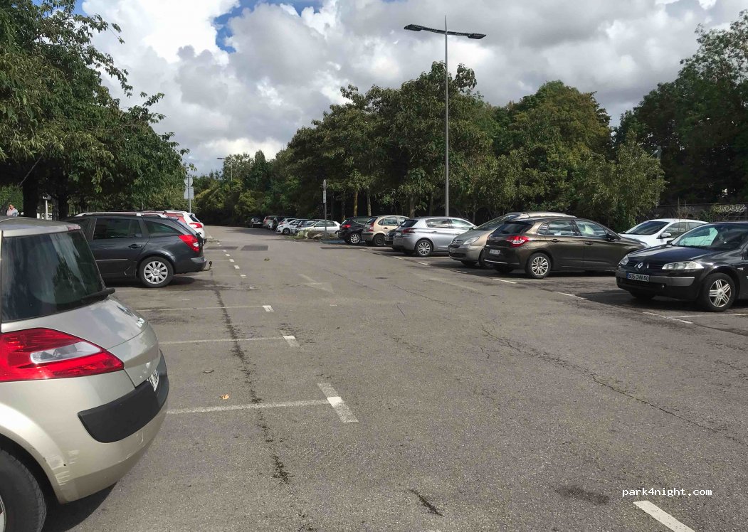 (60000) Beauvais - 2 Rue Jean Baptiste Oudry — foto 2