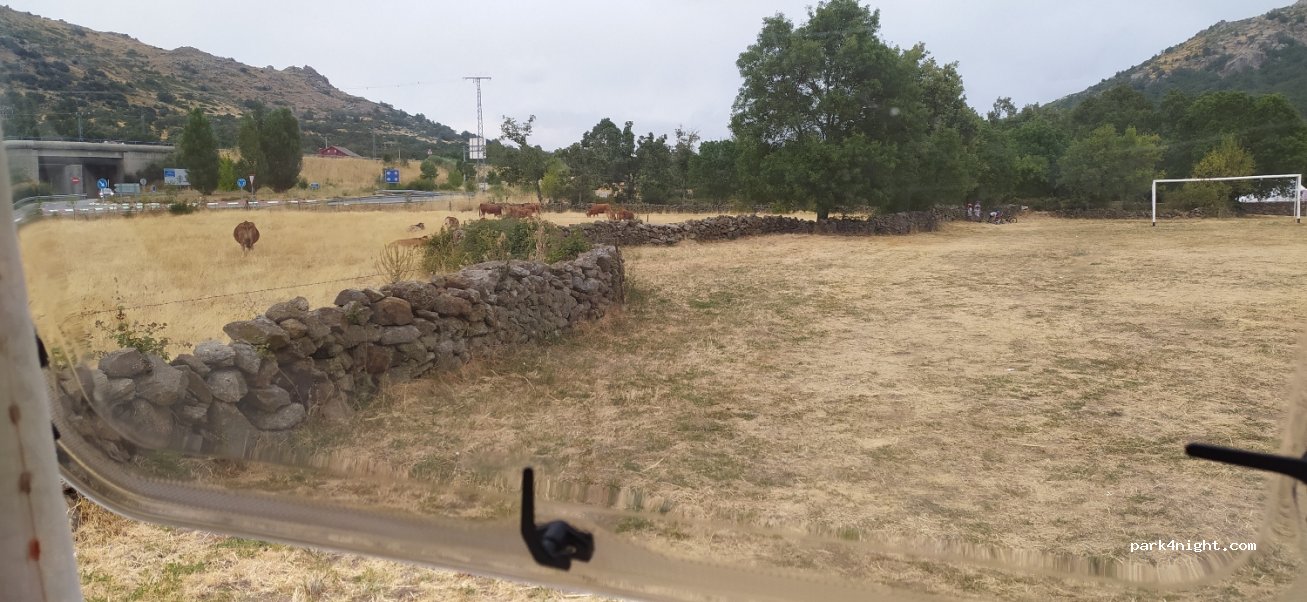 (37717) Vallejera de Riofrío - 1 Calle Eras — foto 2