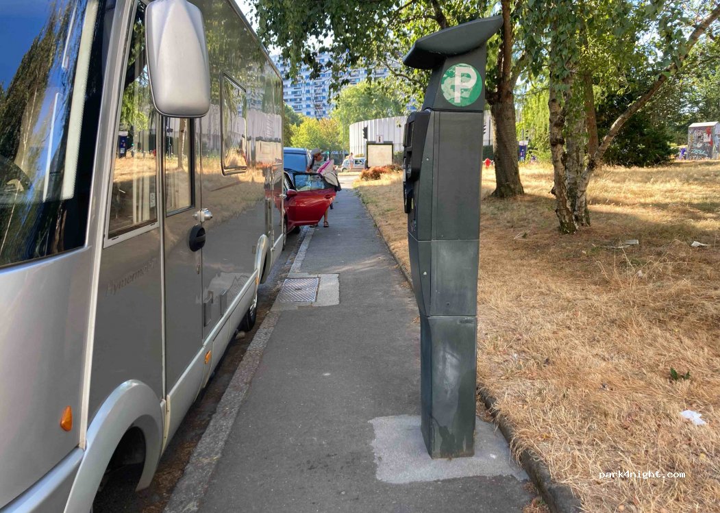 (35000) Rennes - 11 Rue Yves Mayeuc — foto