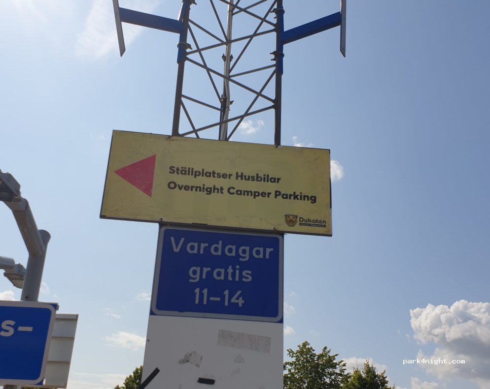 (582 78) Linköping - 1 Gumpekullavägen — foto 3