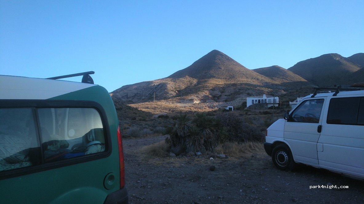 (04118) Níjar - C. Cala Higuera, s/n — foto