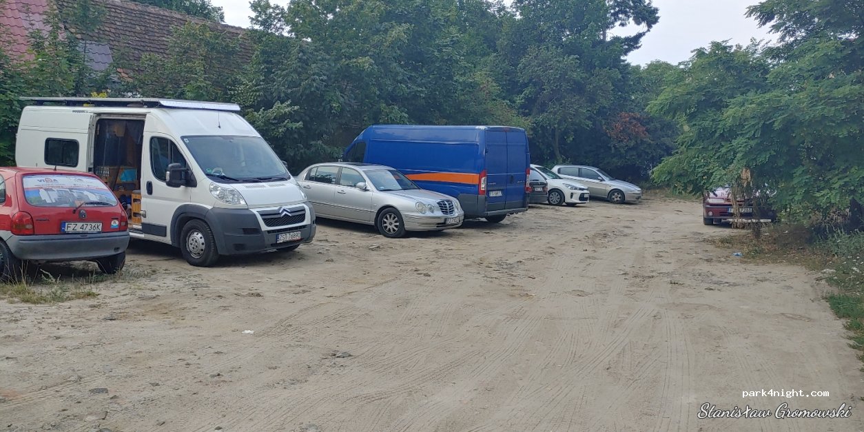 (65-540) Zielona Góra - 47A Generała Władysława Sikorskiego — foto