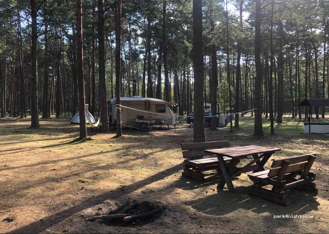 Ośrodek Wypoczynkowy Leśniczówka Gołuń — foto