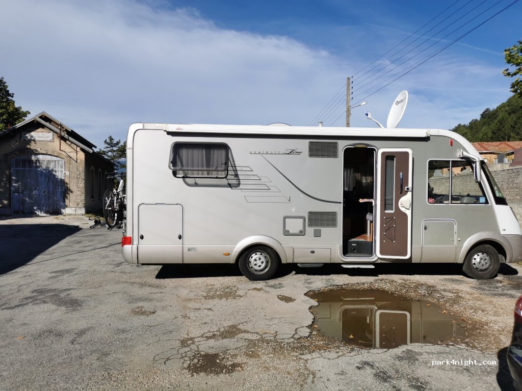 (26410) Châtillon-en-Diois - 45 Rue de la Gare — foto