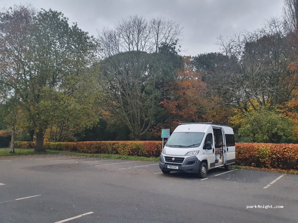(M23 0PE) Wythenshawe - — foto