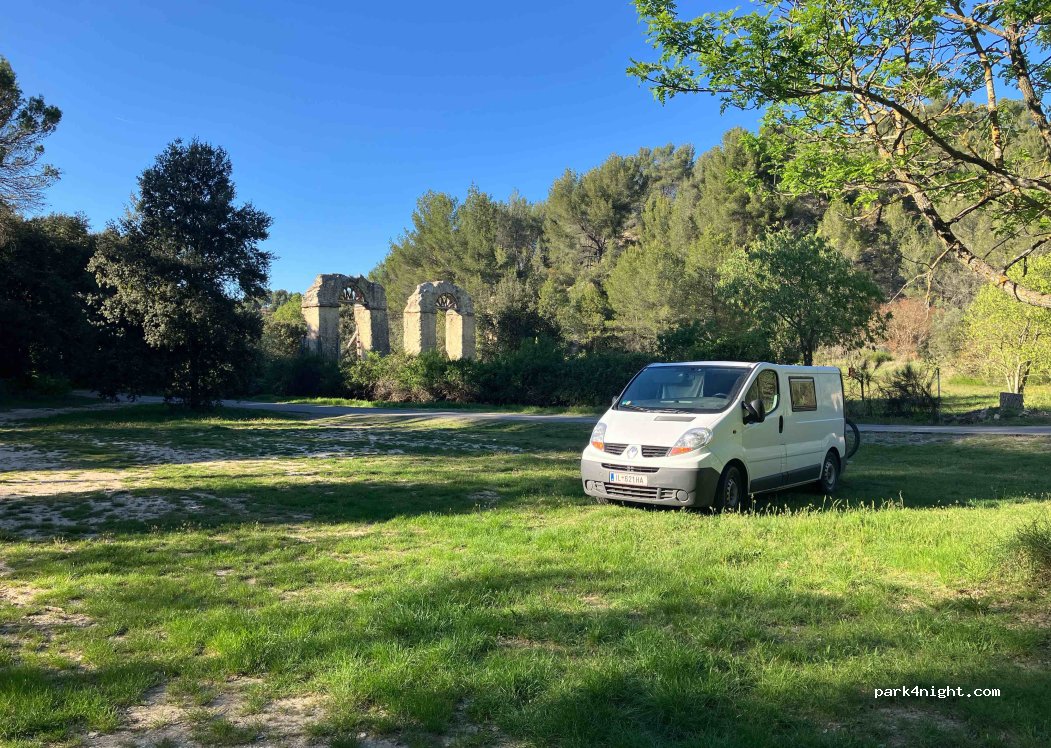 (13650) Meyrargues - 16 Avenue de l'Aqueduc Romain — foto 4