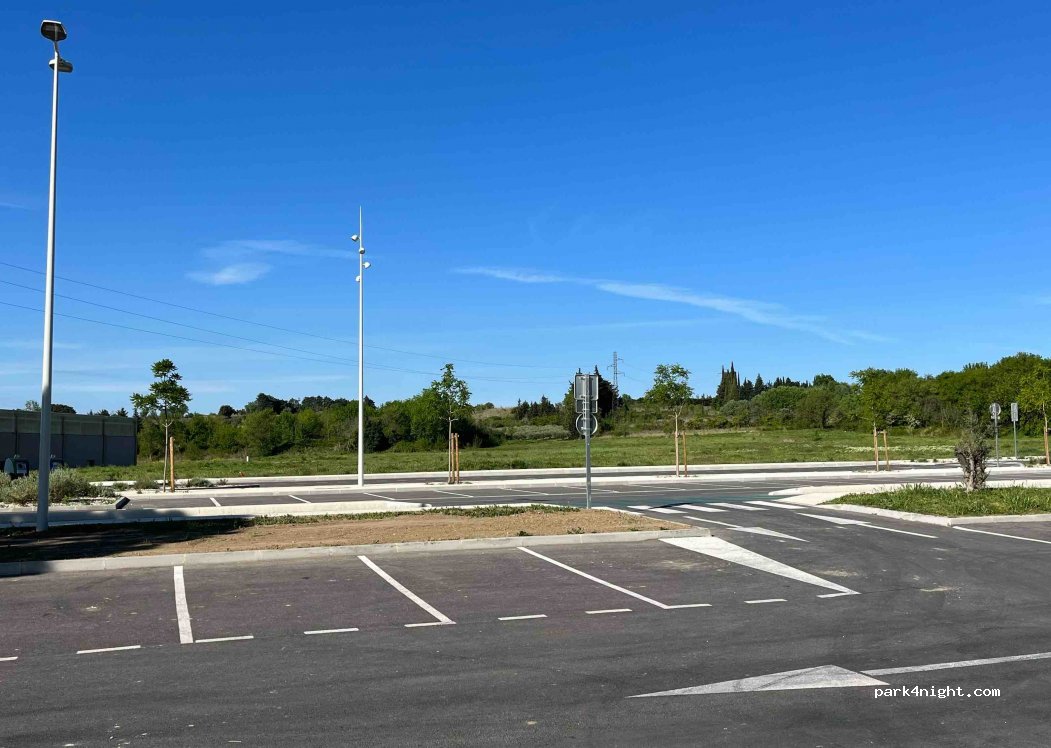(30300) Jonquières-Saint-Vincent - 18 Rue Pieu Redon — foto 2