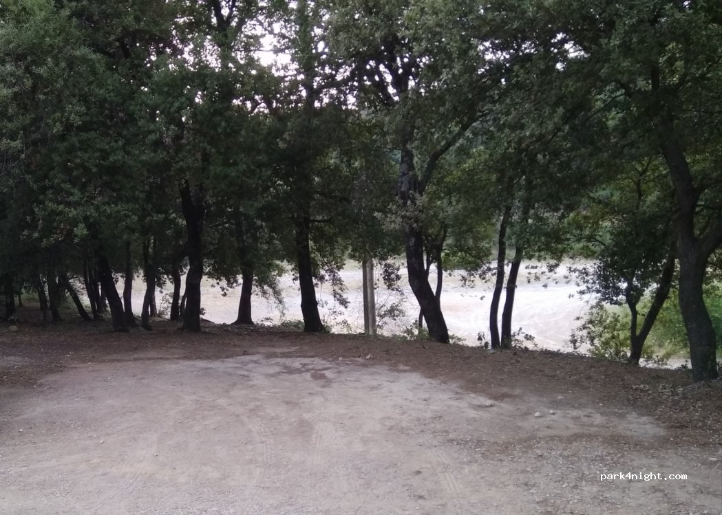 (83830) Bargemon - Chemin du Stade — foto 3