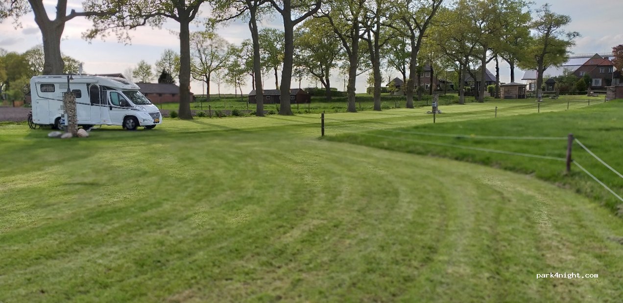 Camperplaats Langs de Esch — foto