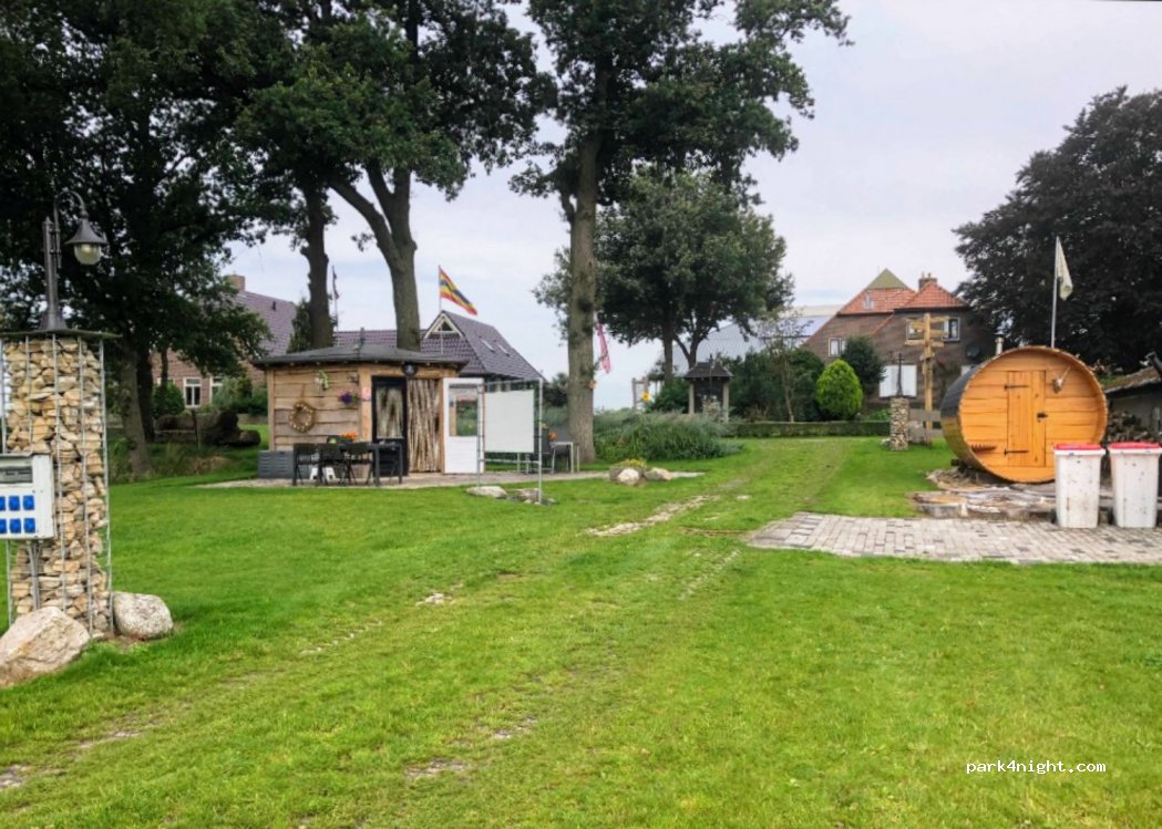 Camperplaats Langs de Esch — foto 2