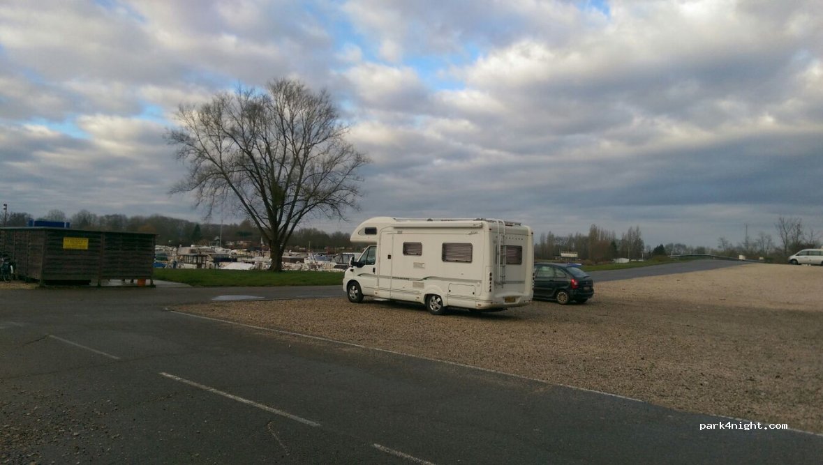 (21130) Auxonne - Quai de Saône — foto