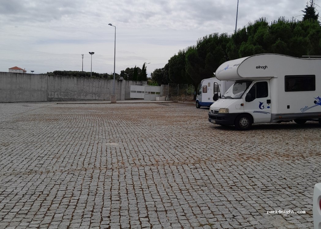 Área de Serviço de Autocaravanas de Freixo de Espada À Cinta — foto 4