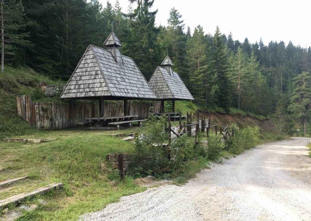 (31243) Mokra Gora - Unnamed Road — foto 2