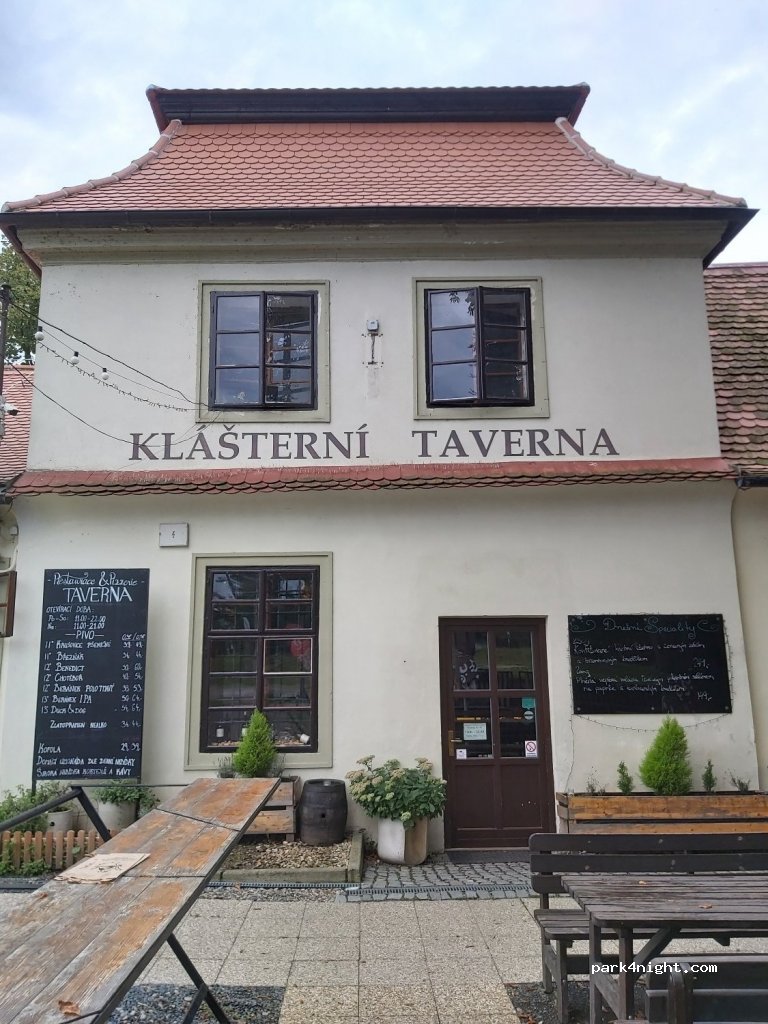 (664 61) Rajhrad - Klášter — foto 3