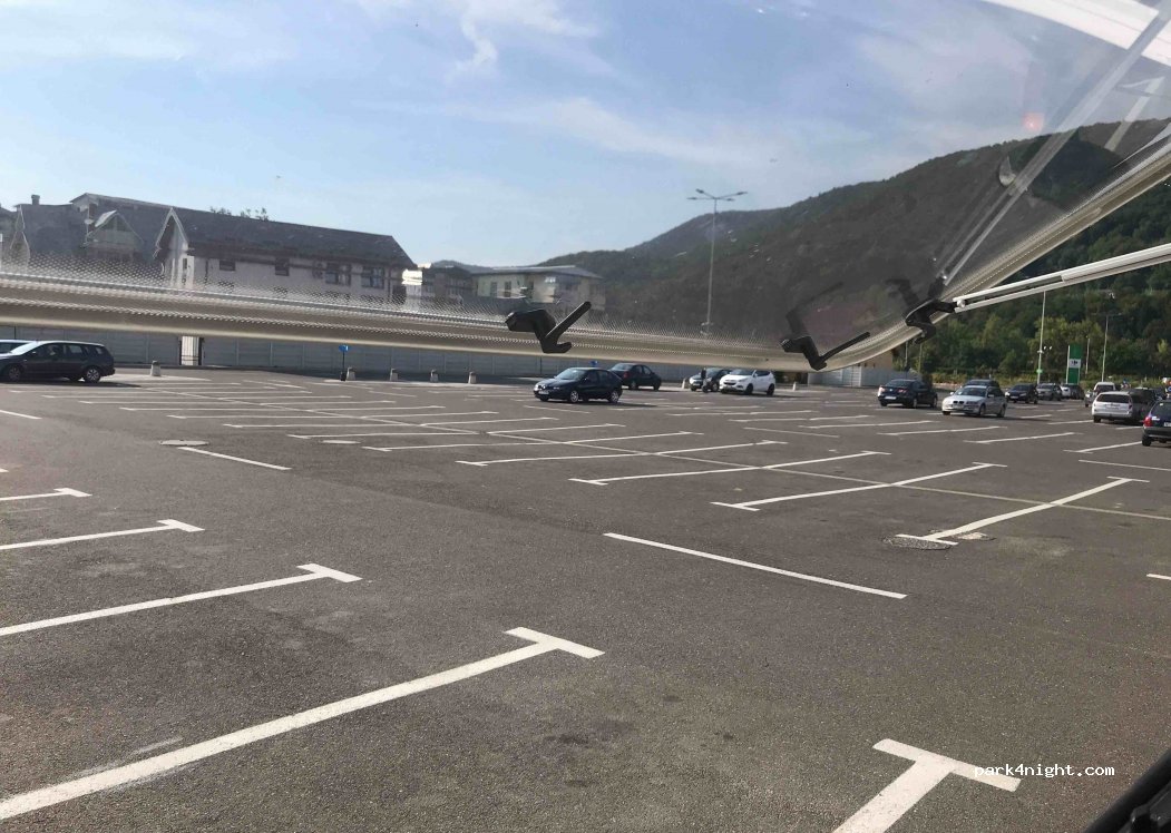 () Piatra Neamț - 3 Fundătura Teiului — foto