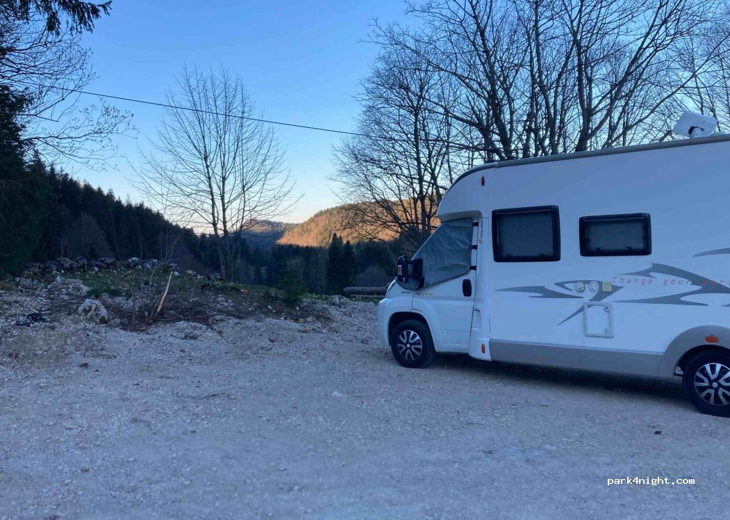 (39370) La Pesse - — foto 2