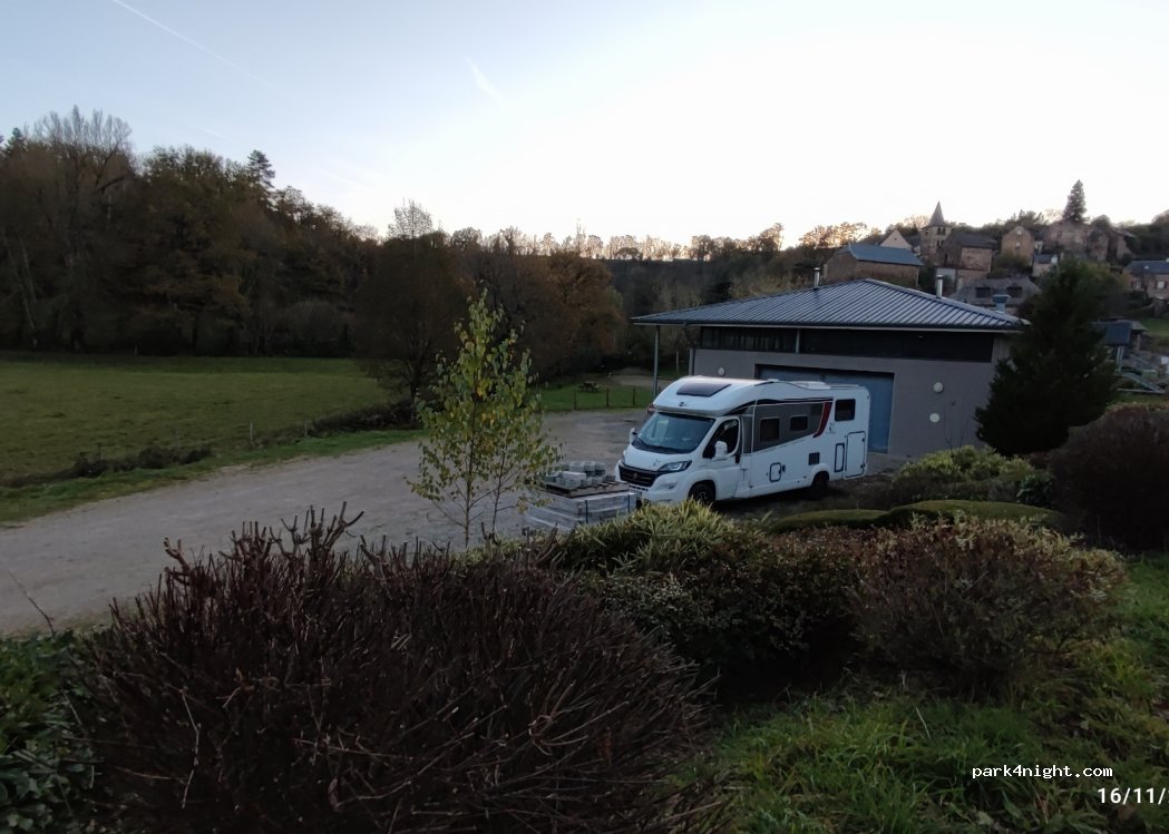 (12510) Druelle Balsac - Village Le Pas — foto 5
