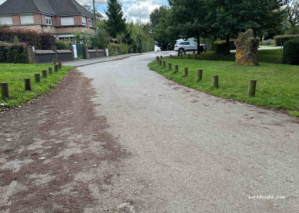 (59670) Cassel - 1 Voie Communale du Château — foto 2