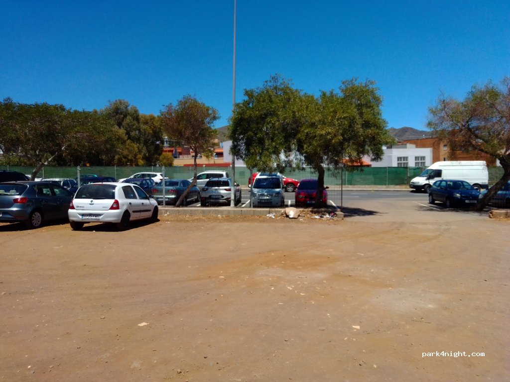 (38205) San Cristóbal de La Laguna - 33 Pasaje el Dátil — foto